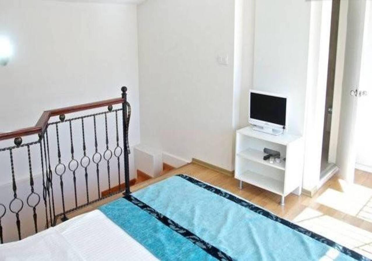 Taksim Tulip Residences & Apart Hotel Истанбул Екстериор снимка