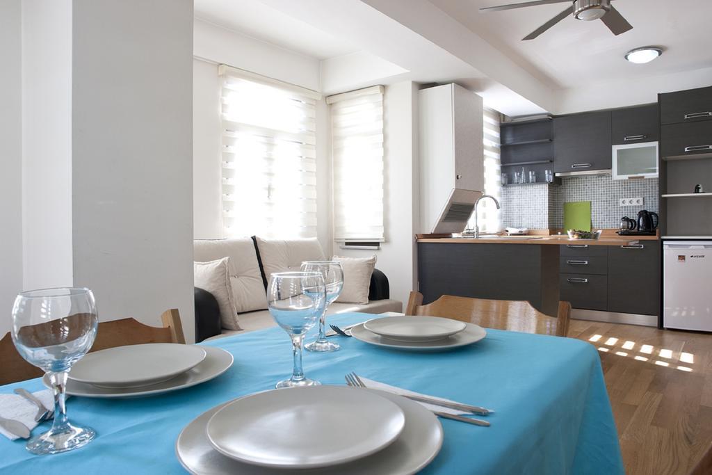 Taksim Tulip Residences & Apart Hotel Истанбул Стая снимка